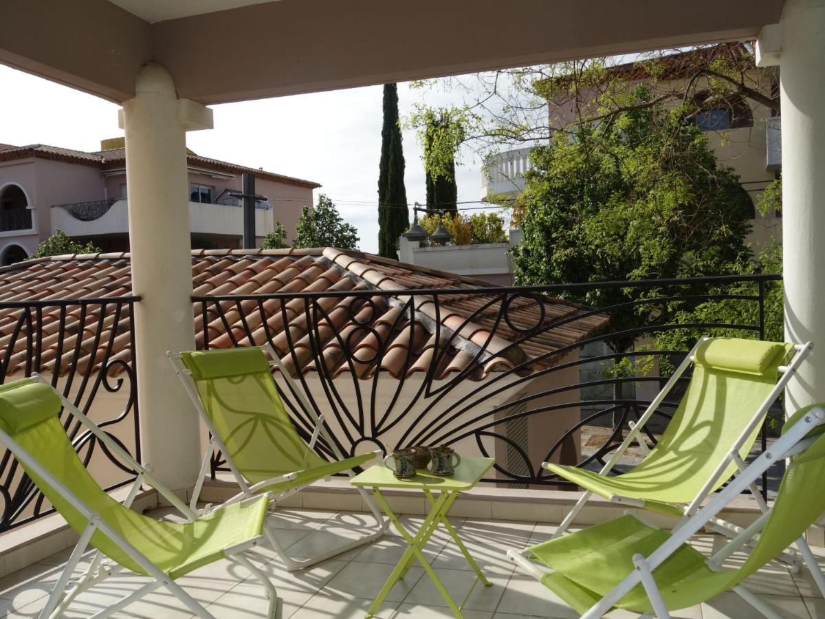 Apartment Le Madrilene By Interhome Saint-Cyr-sur-Mer Exterior photo